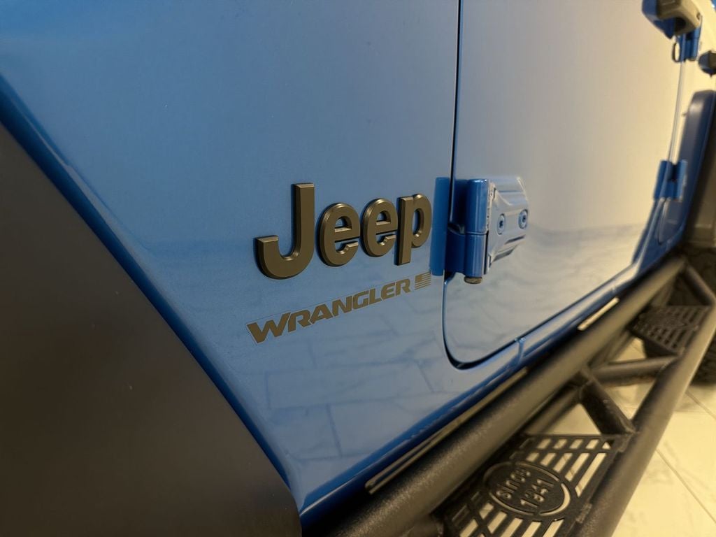 2024 Jeep Wrangler Willys
