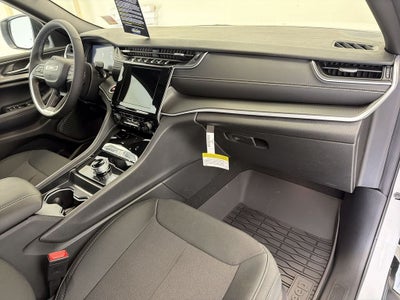 2026 Jeep Grand Cherokee Laredo X