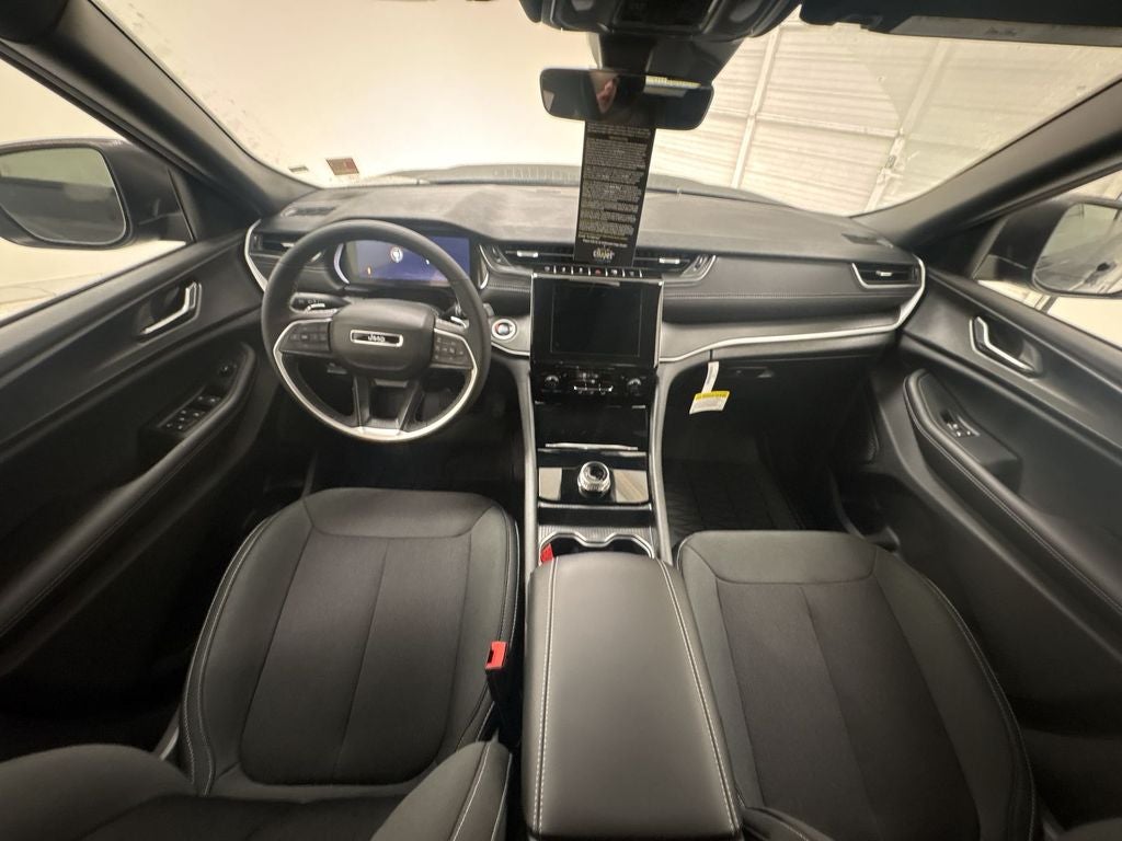 2026 Jeep Grand Cherokee Laredo X