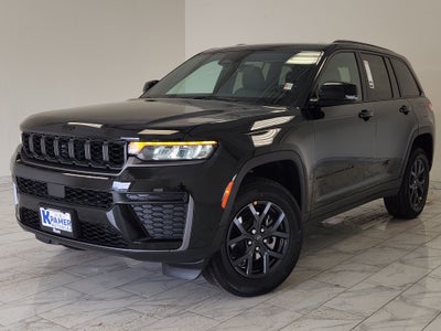 2027 Jeep Grand Cherokee Laredo Altitude