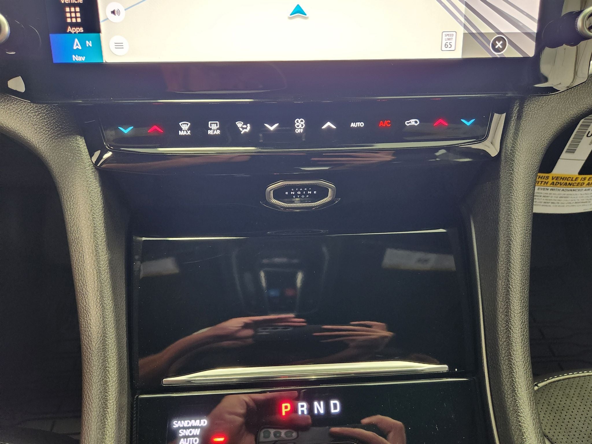 2027 Jeep Grand Cherokee Laredo Altitude