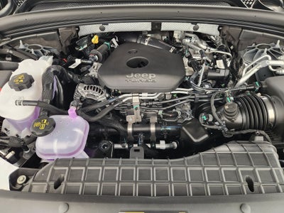 2027 Jeep Grand Cherokee Laredo Altitude
