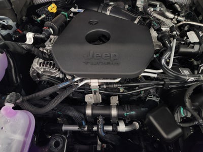 2027 Jeep Grand Cherokee Laredo Altitude