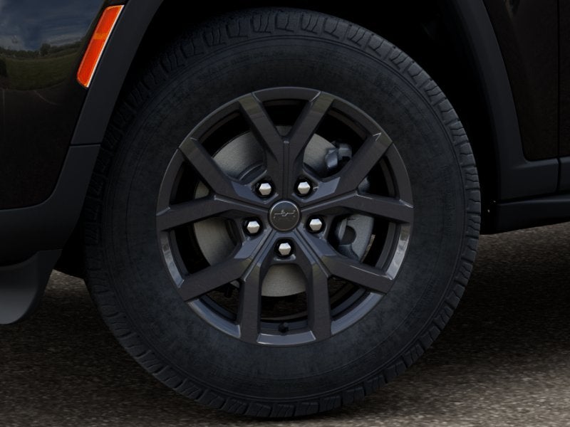 2027 Jeep Grand Cherokee L Laredo Altitude
