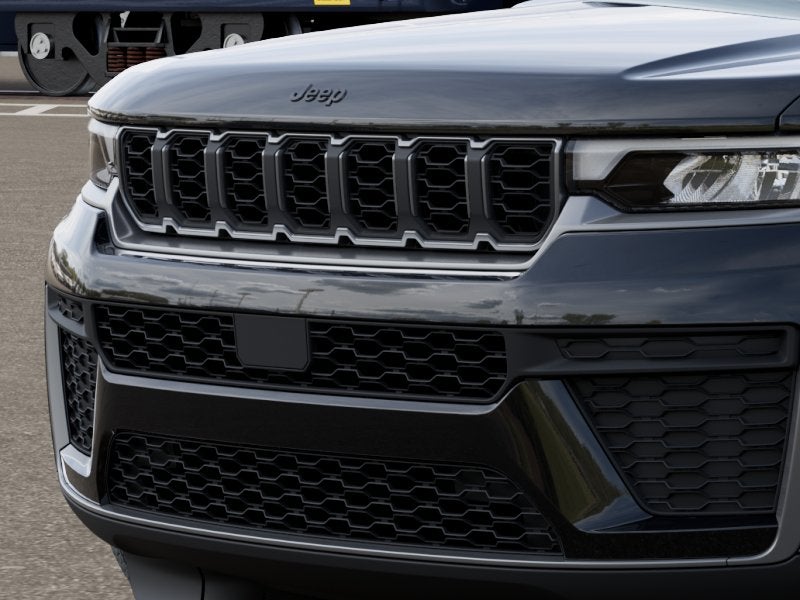 2027 Jeep Grand Cherokee L Laredo Altitude