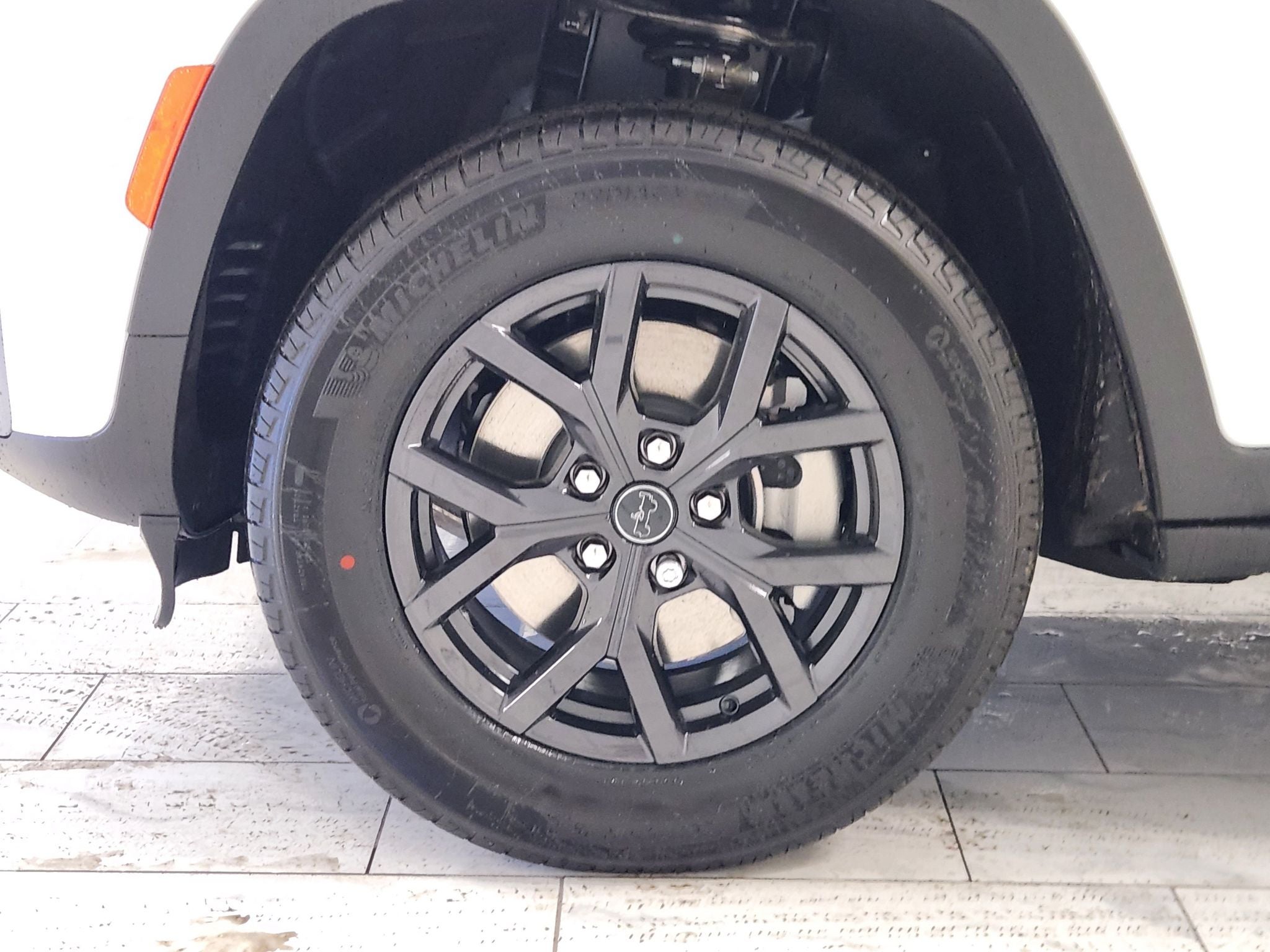 2027 Jeep Grand Cherokee L Laredo Altitude