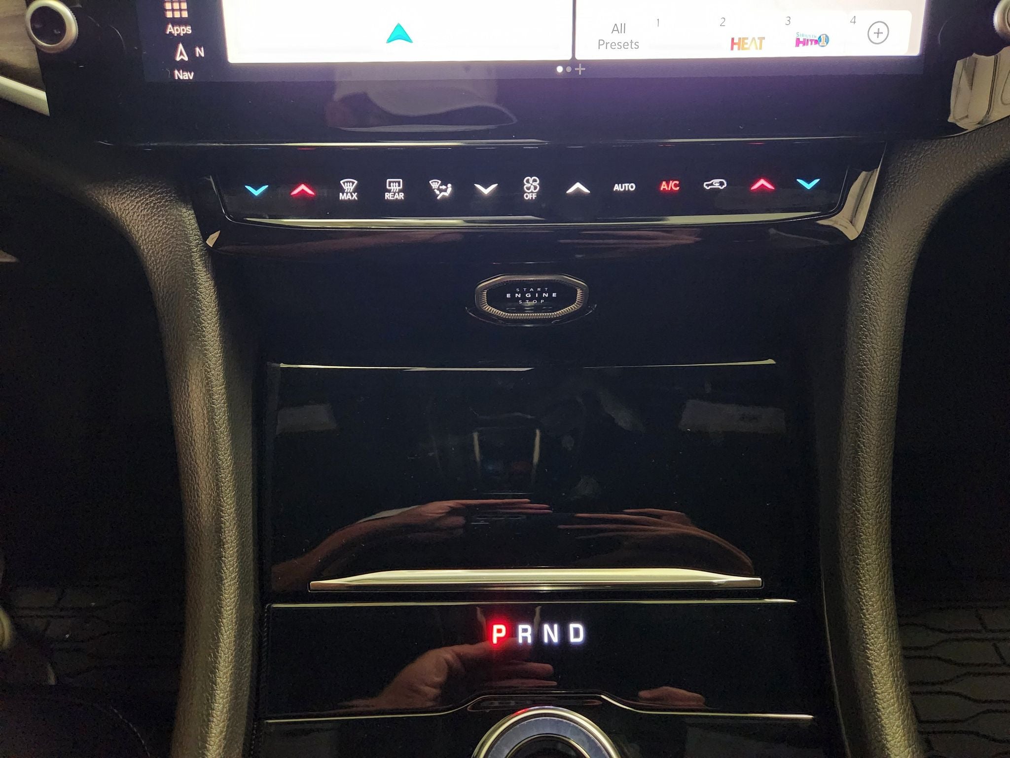 2027 Jeep Grand Cherokee L Laredo Altitude