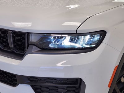 2027 Jeep Grand Cherokee L Laredo Altitude