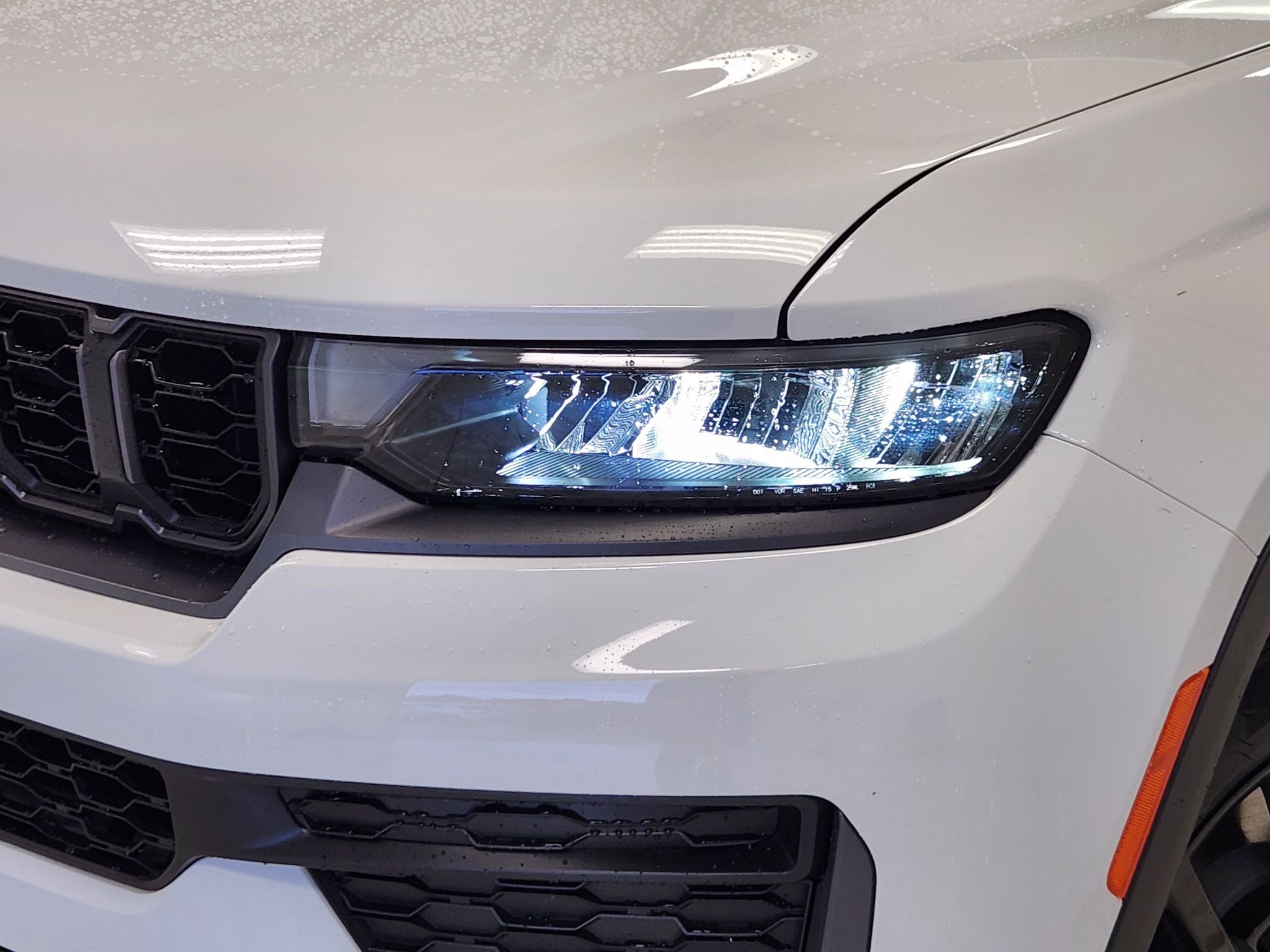 2027 Jeep Grand Cherokee L Laredo Altitude