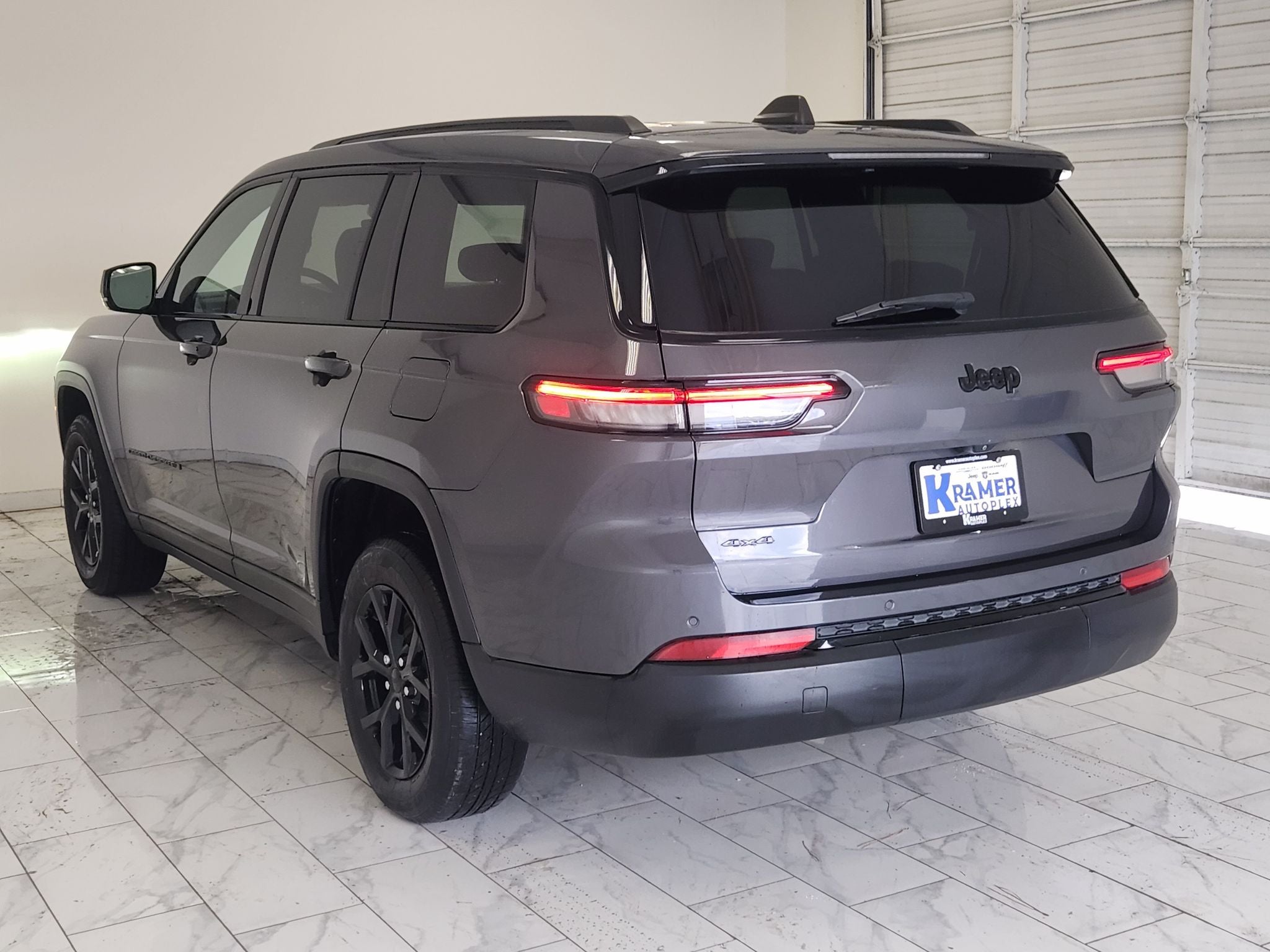 2024 Jeep Grand Cherokee L Altitude