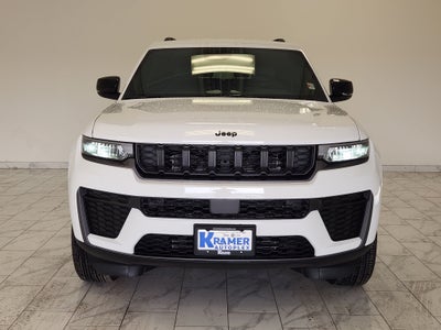 2027 Jeep Grand Cherokee Laredo Altitude