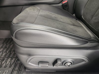 2027 Jeep Grand Cherokee Laredo Altitude