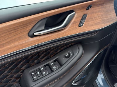 2026 Jeep Grand Cherokee Summit