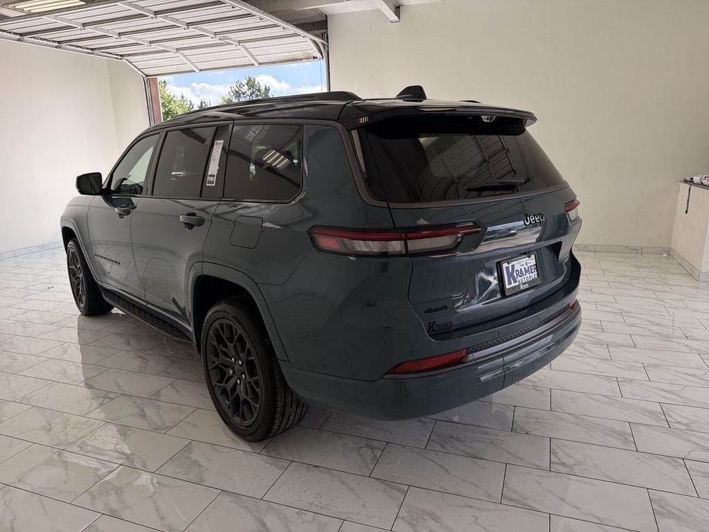 2026 Jeep Grand Cherokee Summit