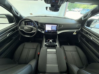 2026 Jeep Grand Wagoneer Base