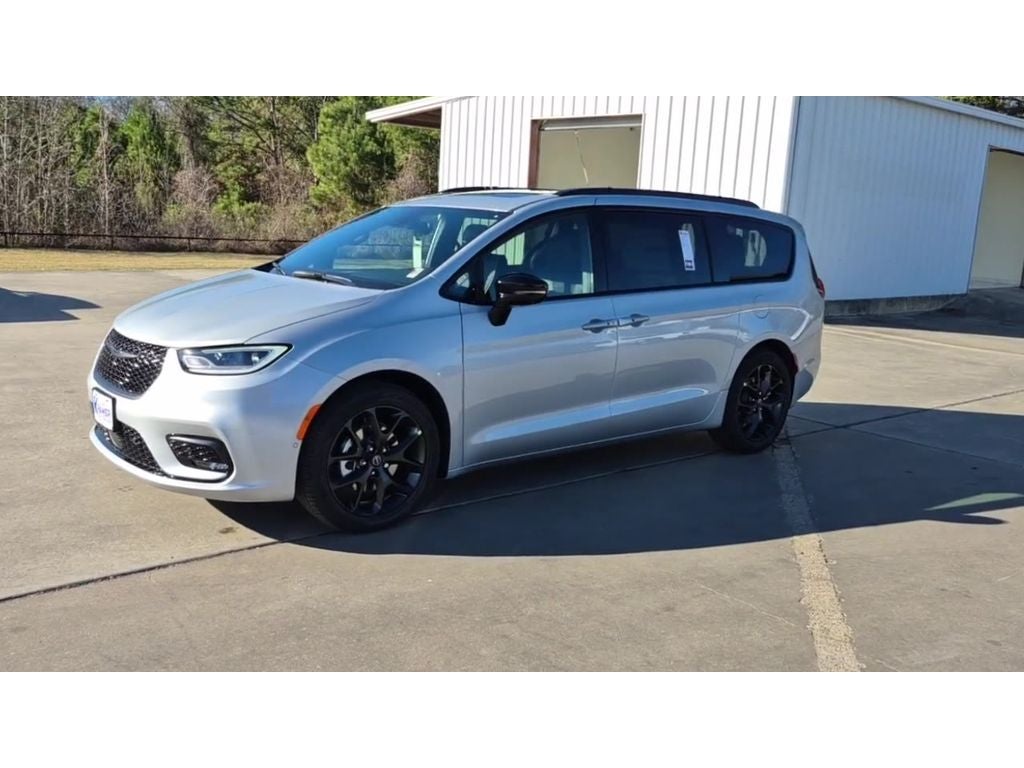 2026 Chrysler Pacifica Limited