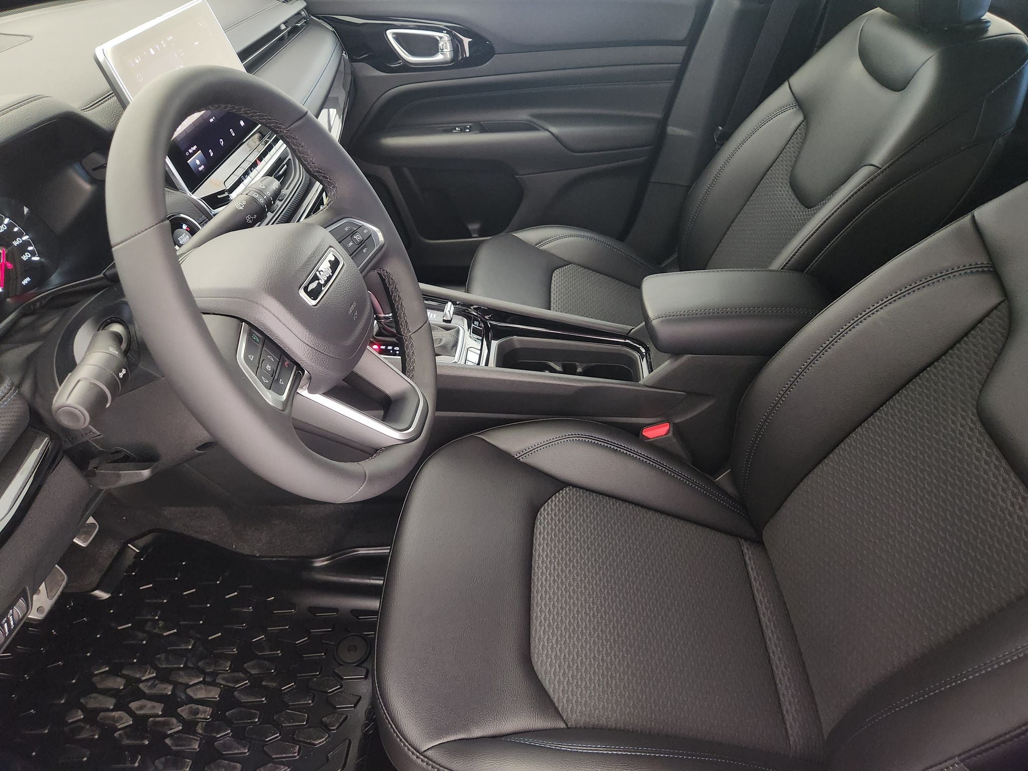 2027 Jeep Compass Latitude Altitude