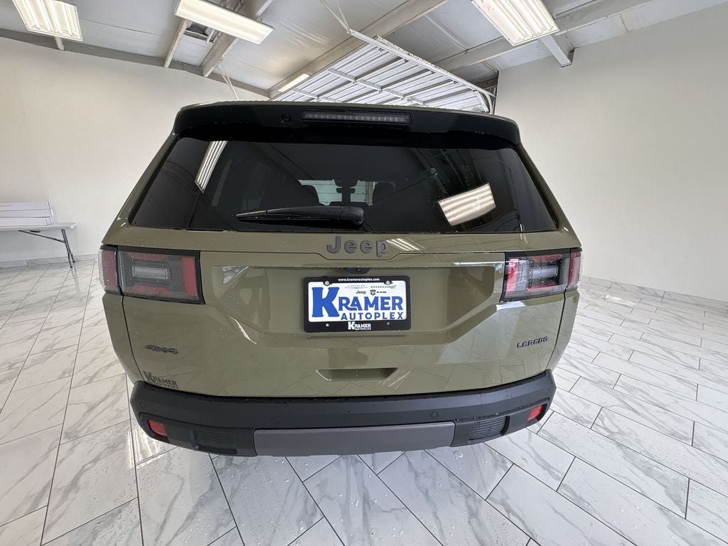 2026 Jeep Cherokee Laredo
