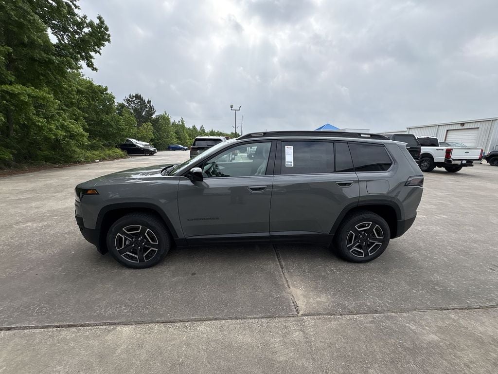 2026 Jeep Cherokee Laredo