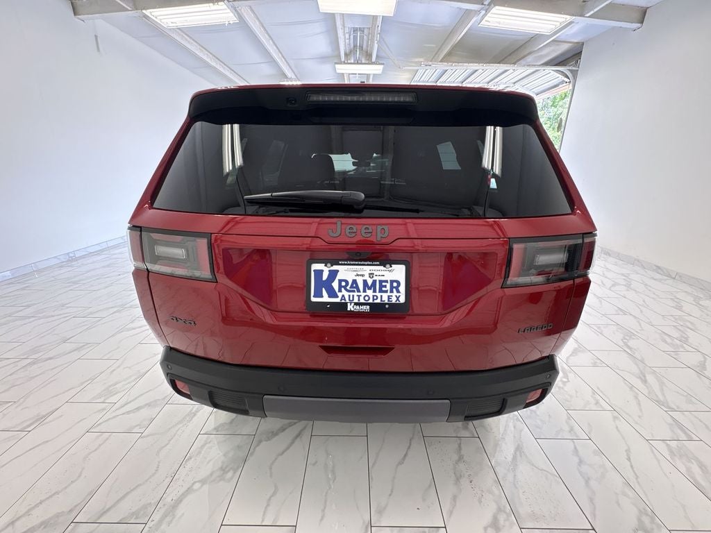 2026 Jeep Cherokee Laredo
