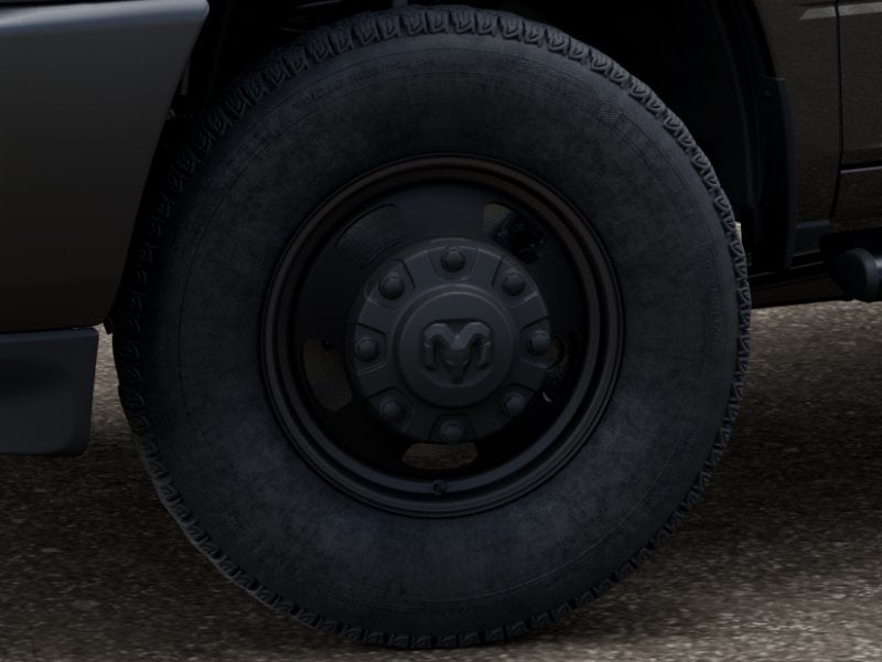 2027 RAM 3500 Tradesman — photo 4