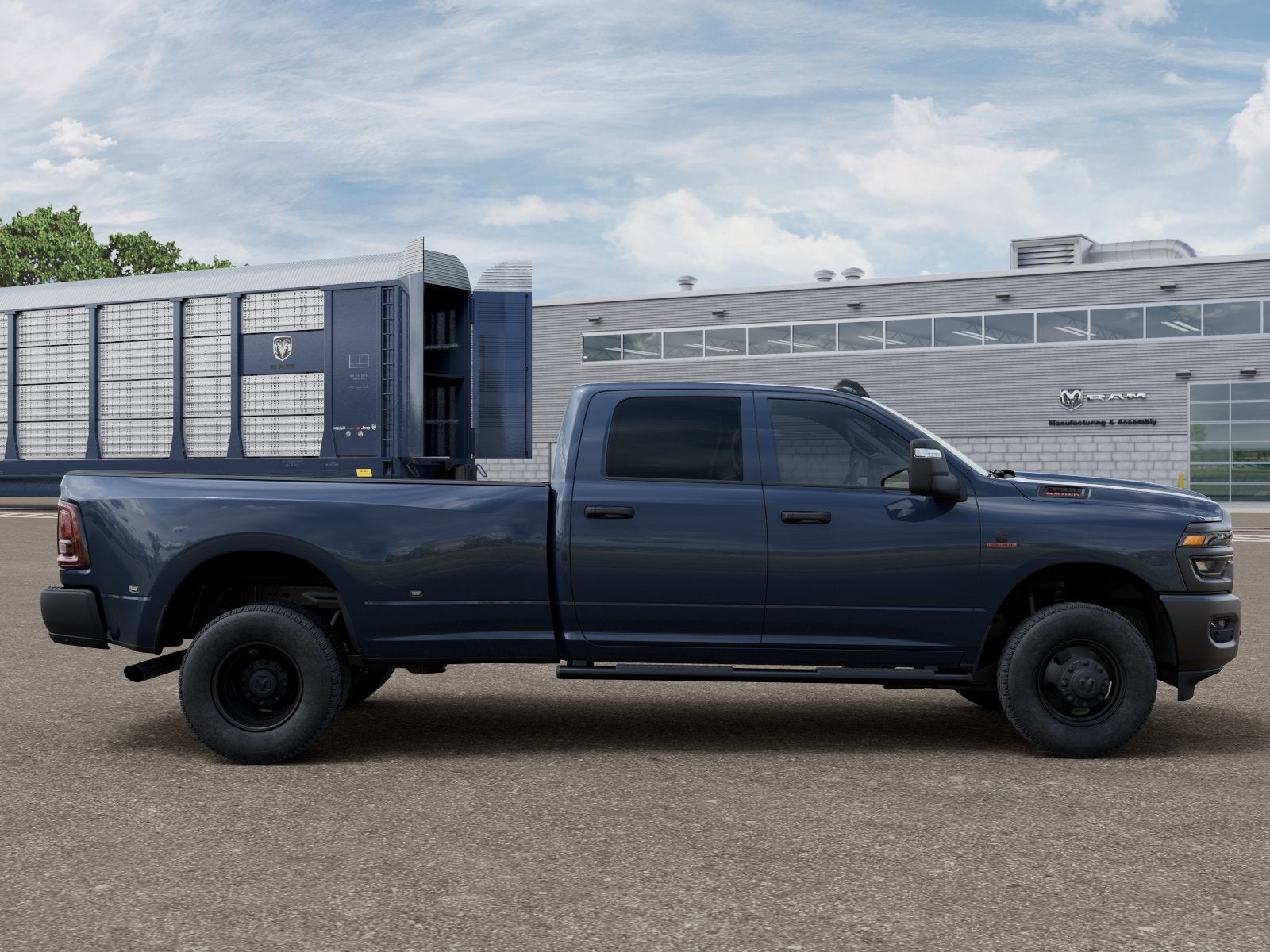 2027 RAM 3500 Tradesman — photo 12