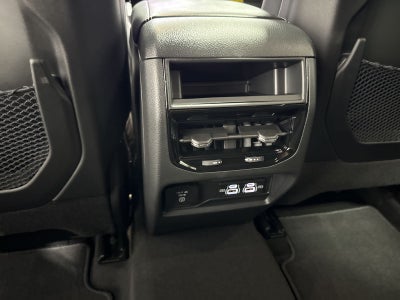 2027 Jeep Grand Cherokee Laredo X