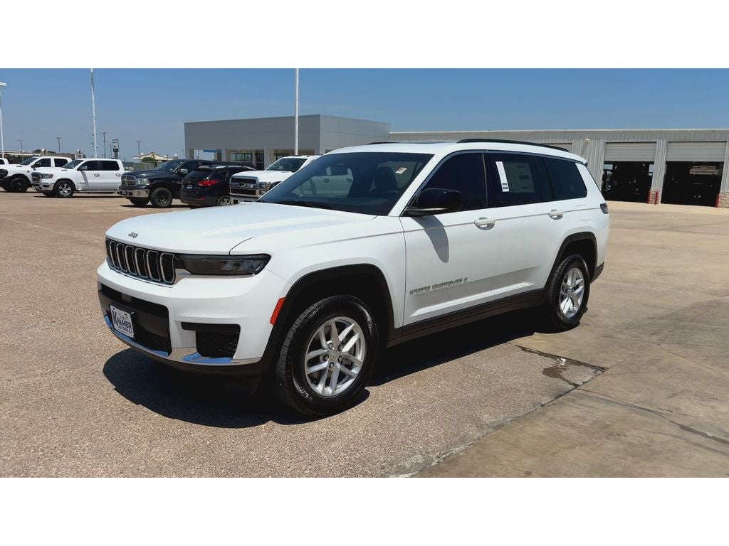 2026 Jeep Grand Cherokee GRAND CHEROKEE L LAREDO X 4X4
