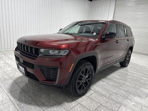 2026 Jeep Grand Cherokee Laredo Altitude