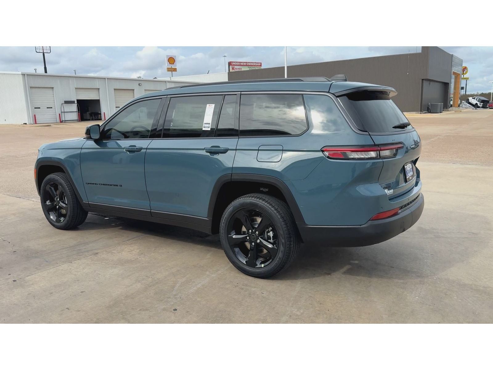 2027 Jeep Grand Cherokee Limited