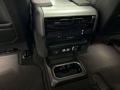 2026 Jeep Grand Wagoneer Base