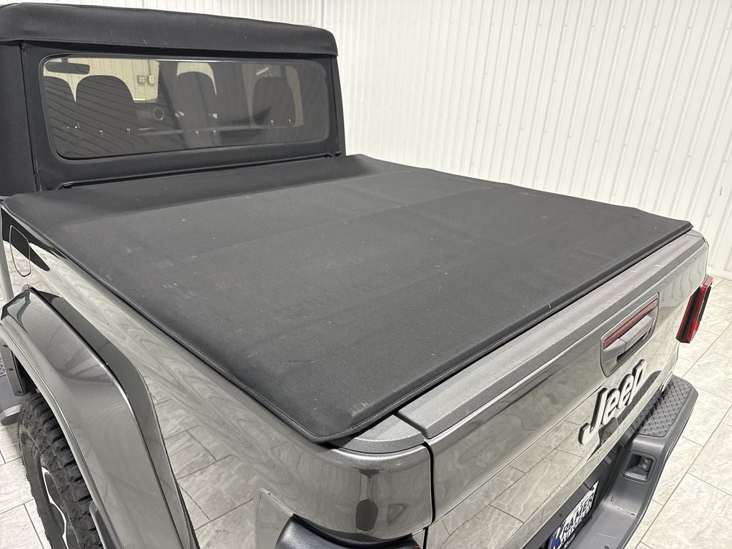 2020 Jeep Gladiator Overland 4x4