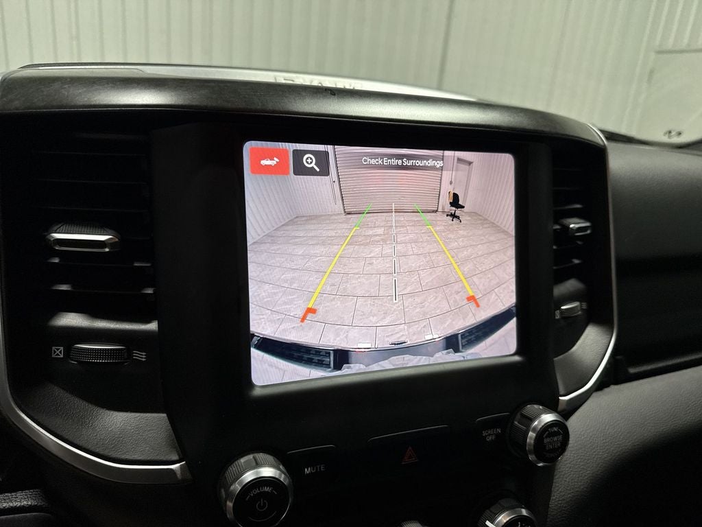 2022 RAM 1500 Lone Star Quad Cab 4x4 6'4' Box