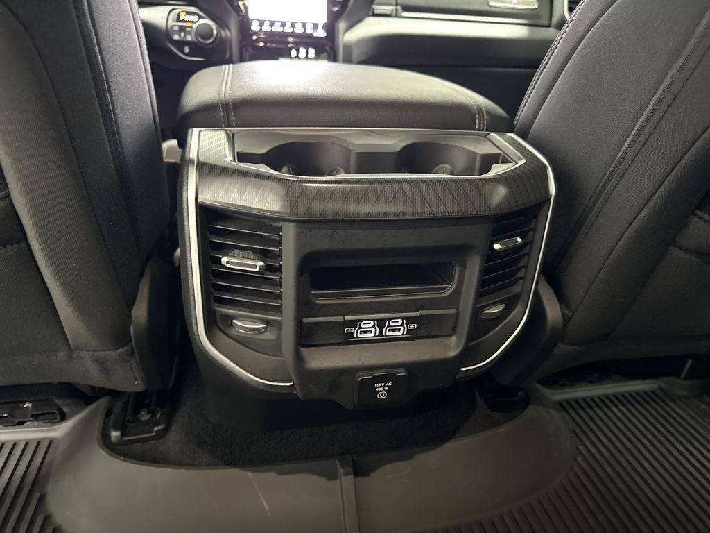 2025 RAM 1500 Lone Star Crew Cab 4x4 5'7' Box
