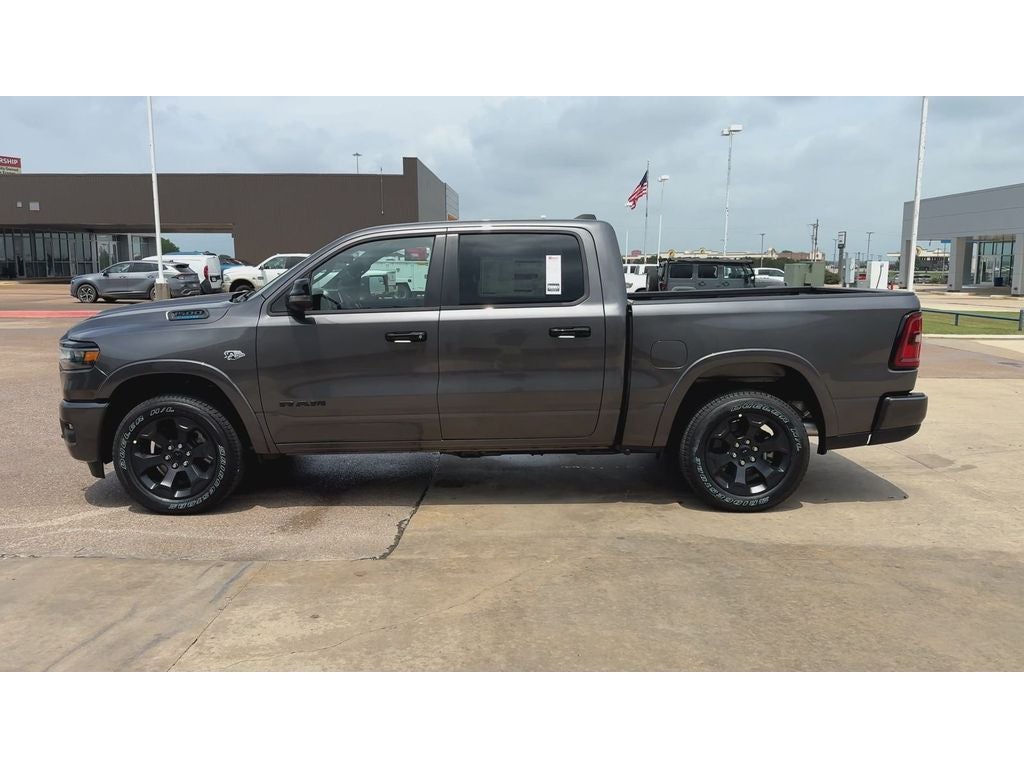 2026 RAM Ram 1500 RAM 1500 LONE STAR CREW CAB 4X4 5'7' BOX