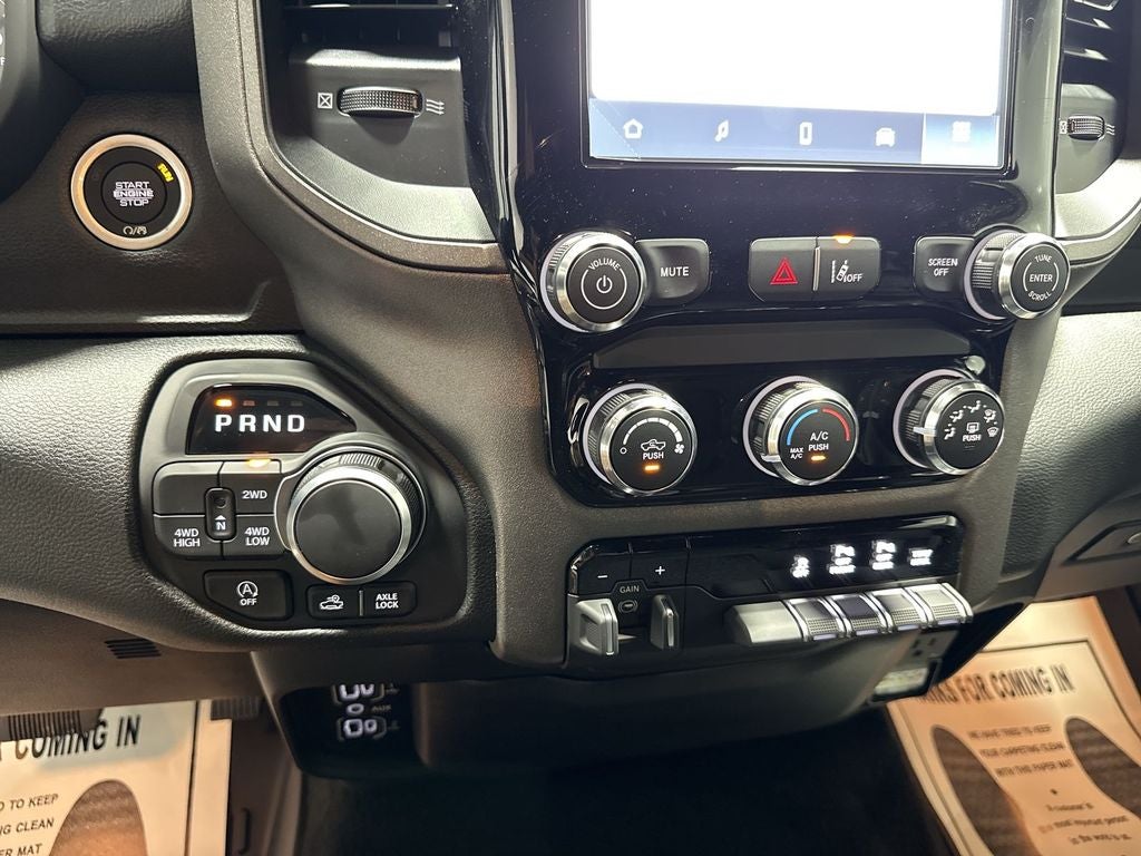 2026 RAM Ram 1500 RAM 1500 WARLOCK CREW CAB 4X4 5'7' BOX