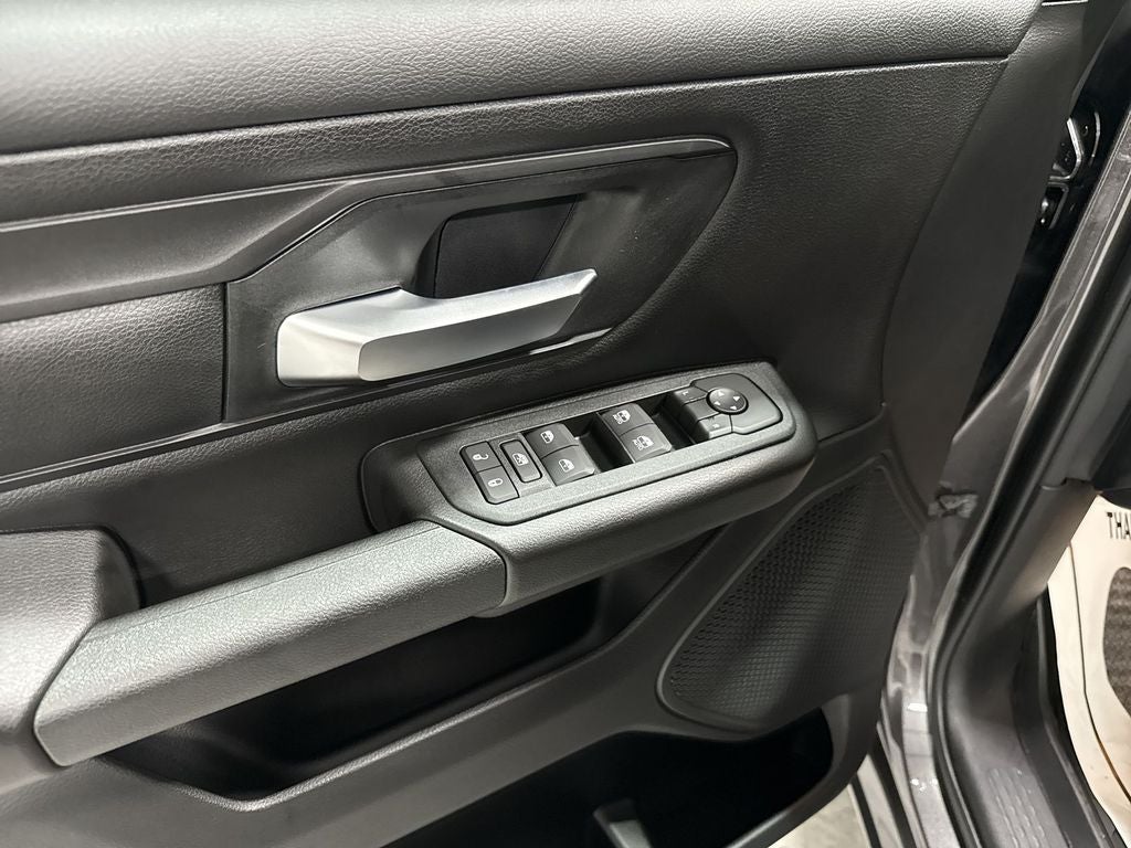 2026 RAM Ram 1500 RAM 1500 WARLOCK CREW CAB 4X4 5'7' BOX