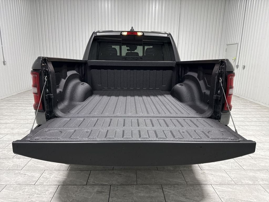2026 RAM Ram 1500 RAM 1500 WARLOCK CREW CAB 4X4 5'7' BOX