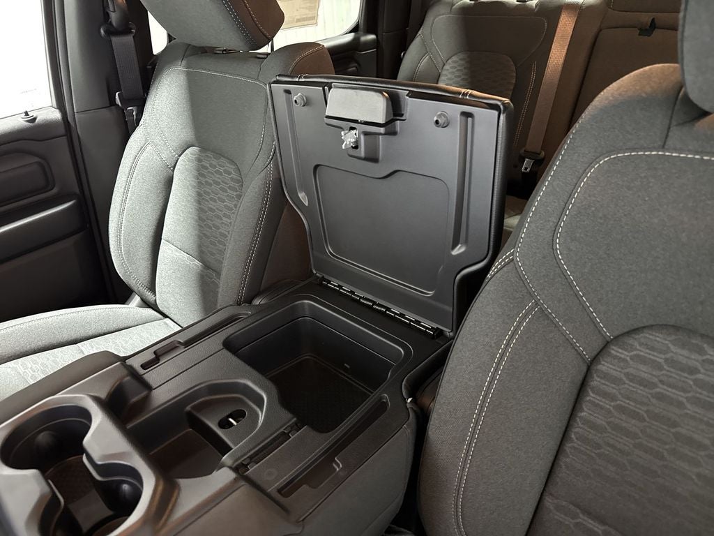 2026 RAM Ram 1500 RAM 1500 WARLOCK CREW CAB 4X4 5'7' BOX