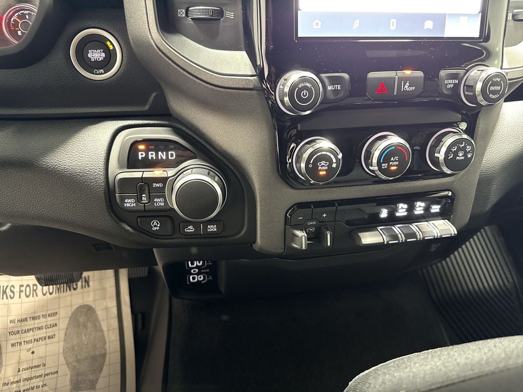 2026 RAM Ram 1500 RAM 1500 WARLOCK CREW CAB 4X4 5'7' BOX