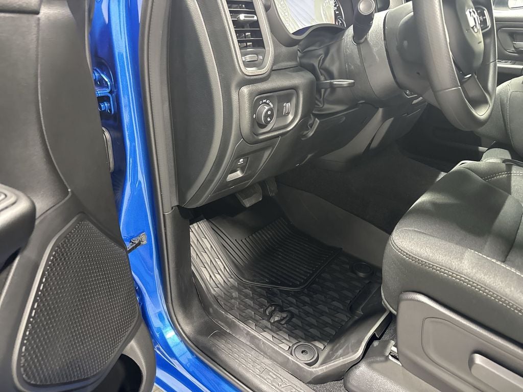 2026 RAM Ram 1500 RAM 1500 WARLOCK CREW CAB 4X4 5'7' BOX