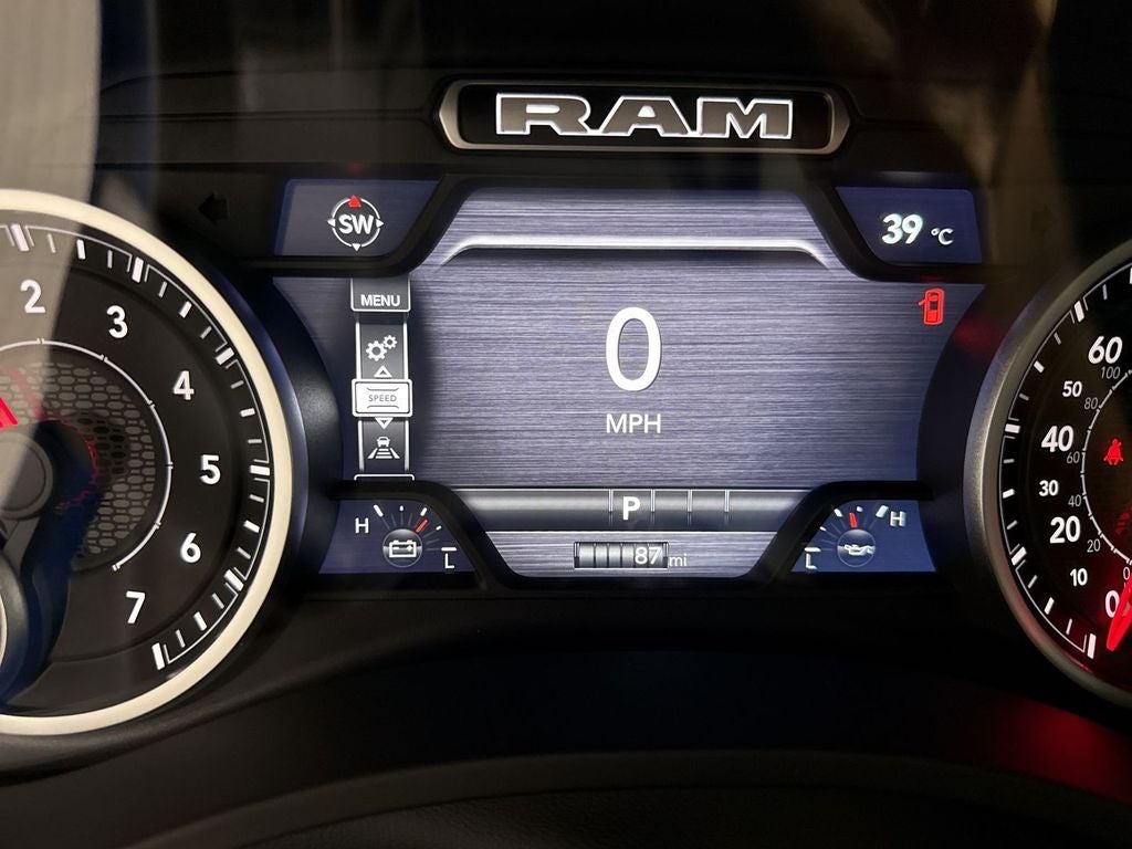 2026 RAM Ram 1500 RAM 1500 WARLOCK CREW CAB 4X4 5'7' BOX