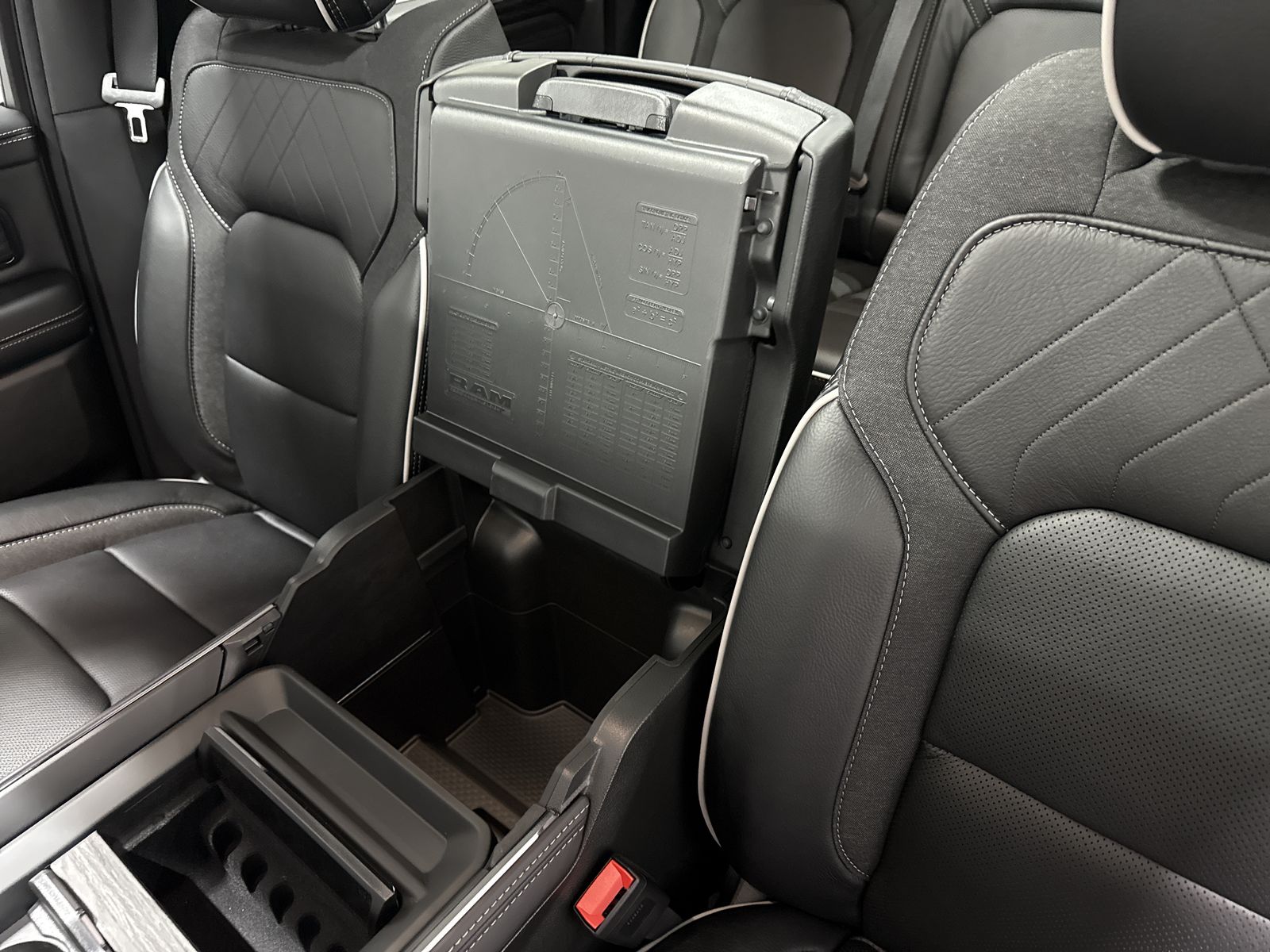 2027 RAM Ram 1500 Limited