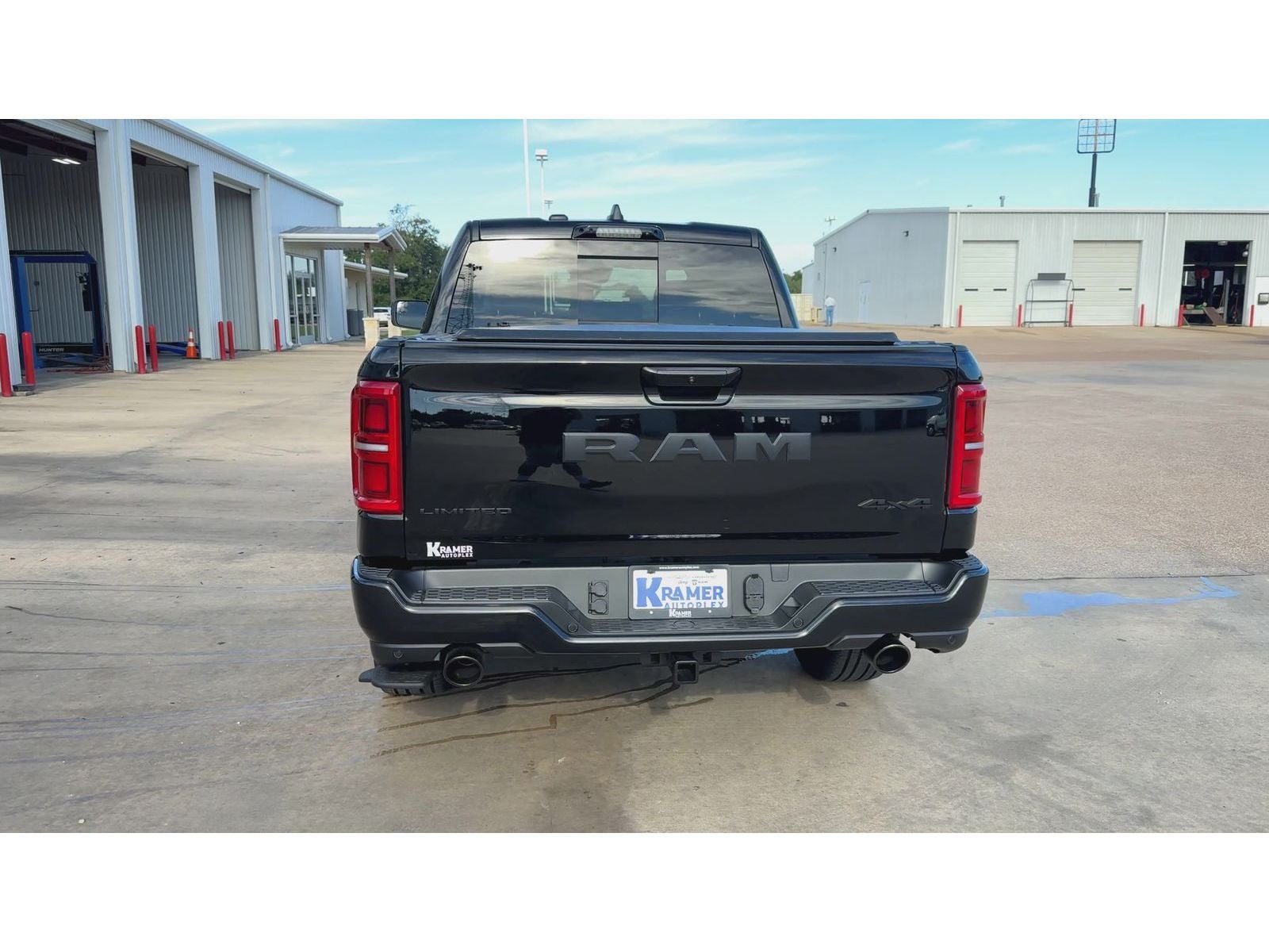 2027 RAM Ram 1500 Limited