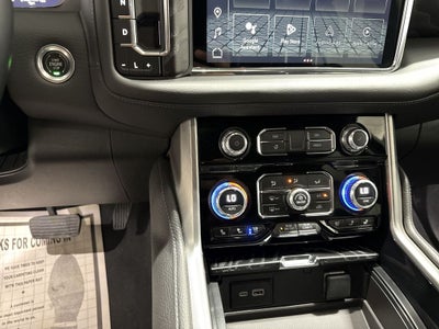 2023 GMC Yukon 4WD Denali