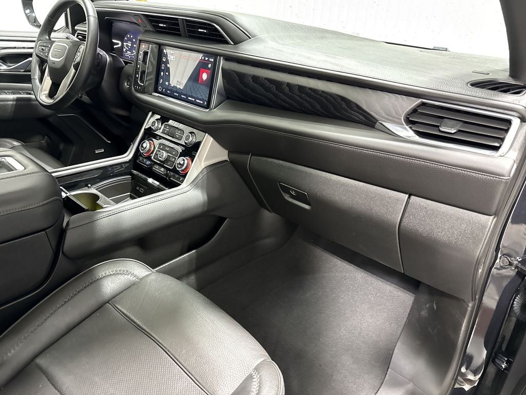 2023 GMC Yukon 4WD Denali