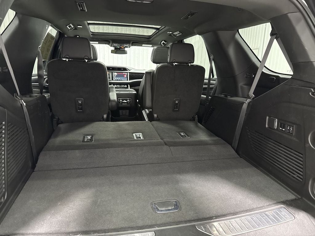 2023 GMC Yukon 4WD Denali