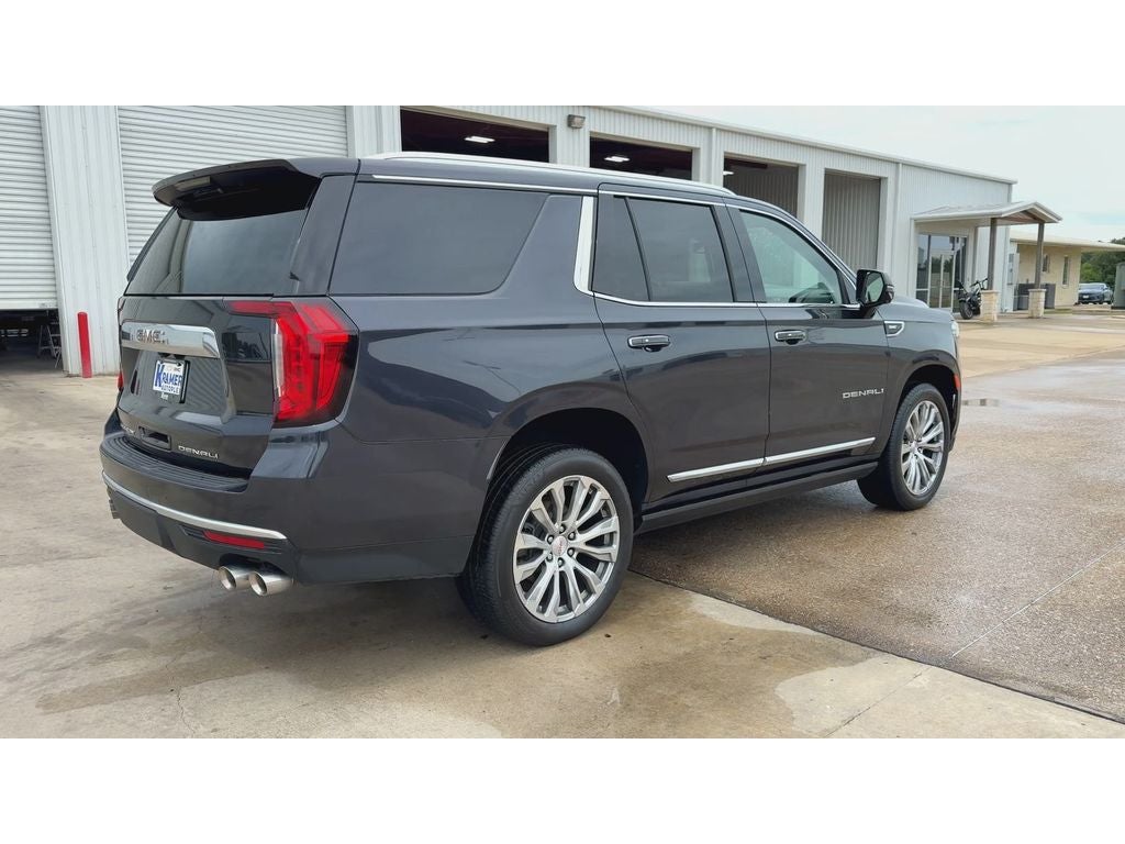 2023 GMC Yukon 4WD Denali