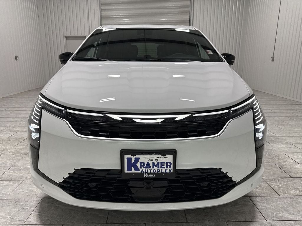 2027 Chrysler Pacifica Select