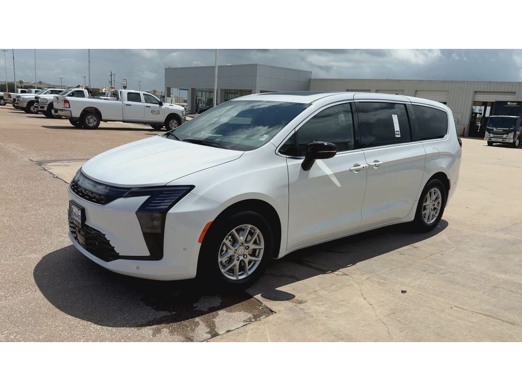 2027 Chrysler Pacifica Select